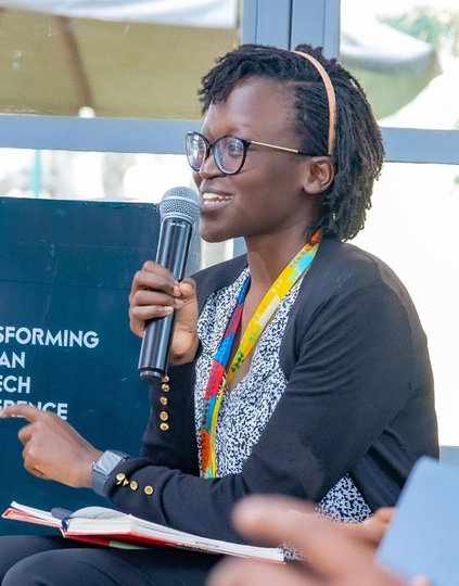 Dr. Anyango leading a panel session at TAMC with representatives from AMA, African Union Development Agency-NEPAD (AUDA-NEPAD), Kenya’s Pharmacy and Poisons Board, and the South African Health Products Regulatory Authority
